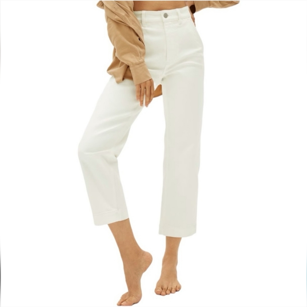 Everlane the straight leg crop short pants in cream